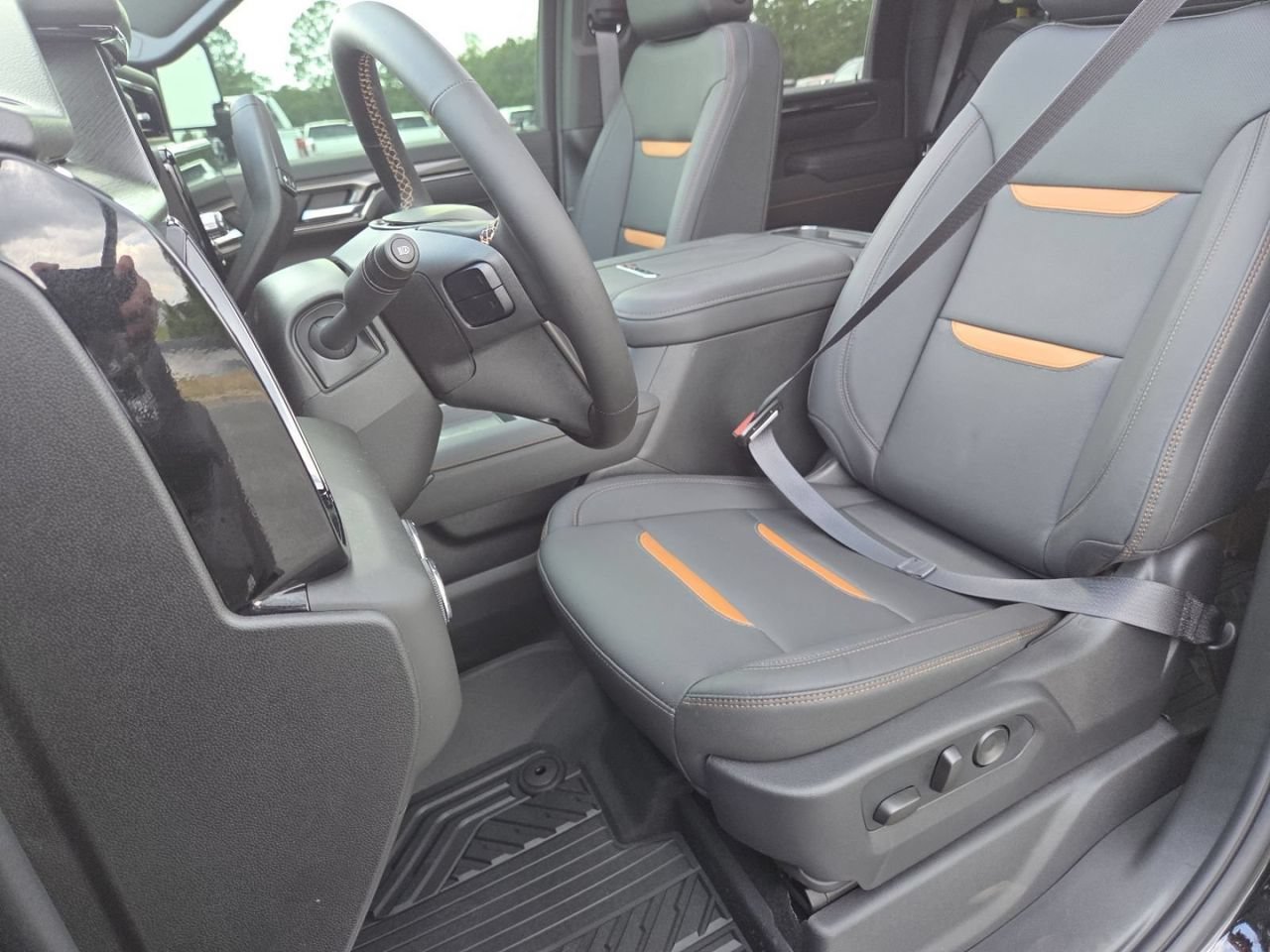 New 2026 Onyx Black GMC AT4 image 31