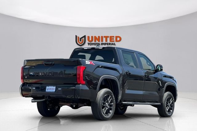 New 2026 Midnight Black Metallic Toyota  SR5 image 3