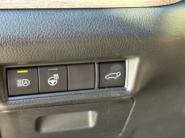 Used 2025 White Toyota Limited image 24
