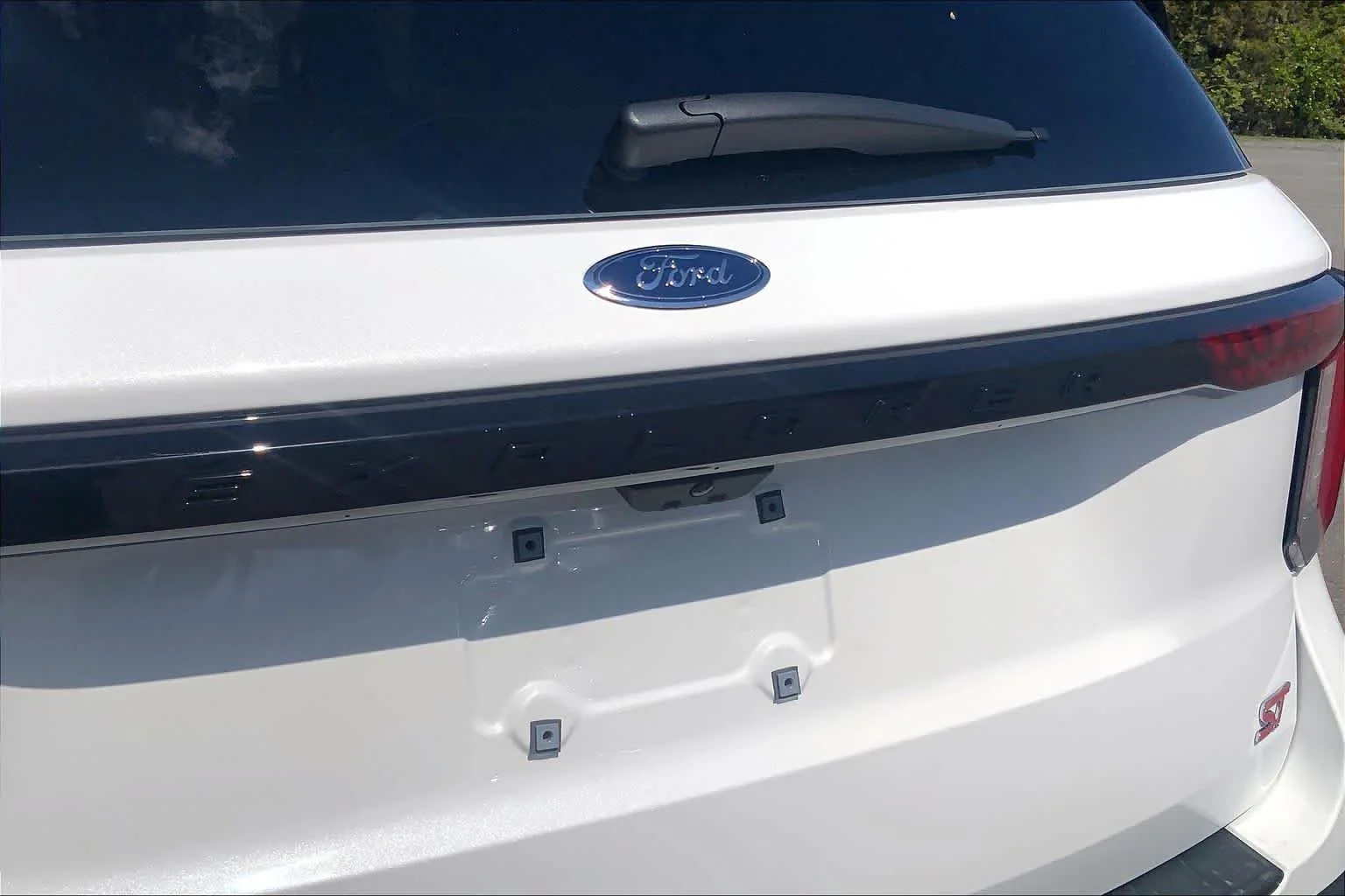 New 2026 Star White Metallic Tri-Coat Ford ST image 6