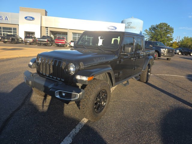 Used 2022 Black Jeep Willys image 7