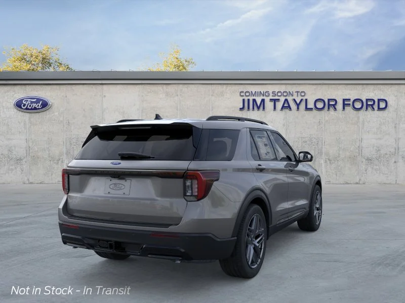 New 2026 Carbonized Gray Metallic Ford ST-Line image 8