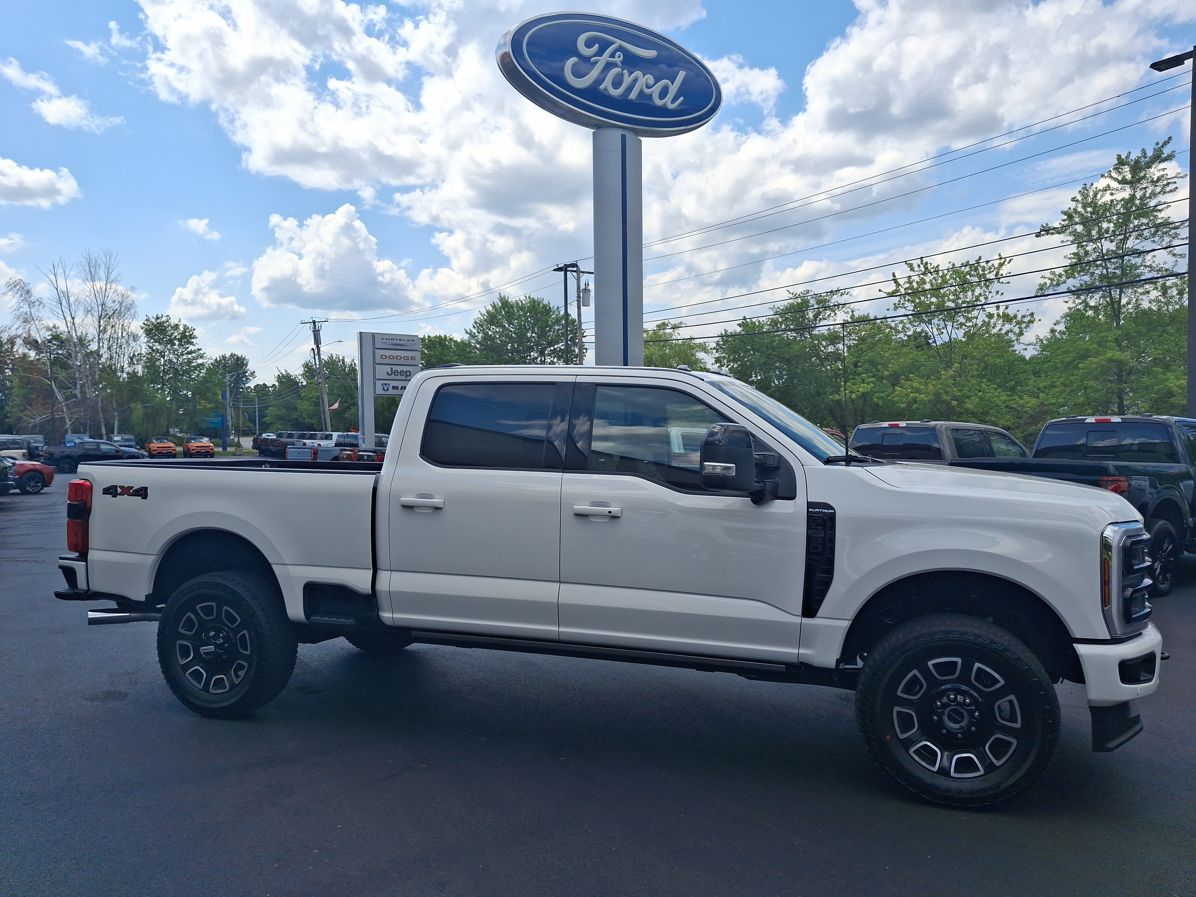 New 2026 STAR WHT MET TC Ford  image 2