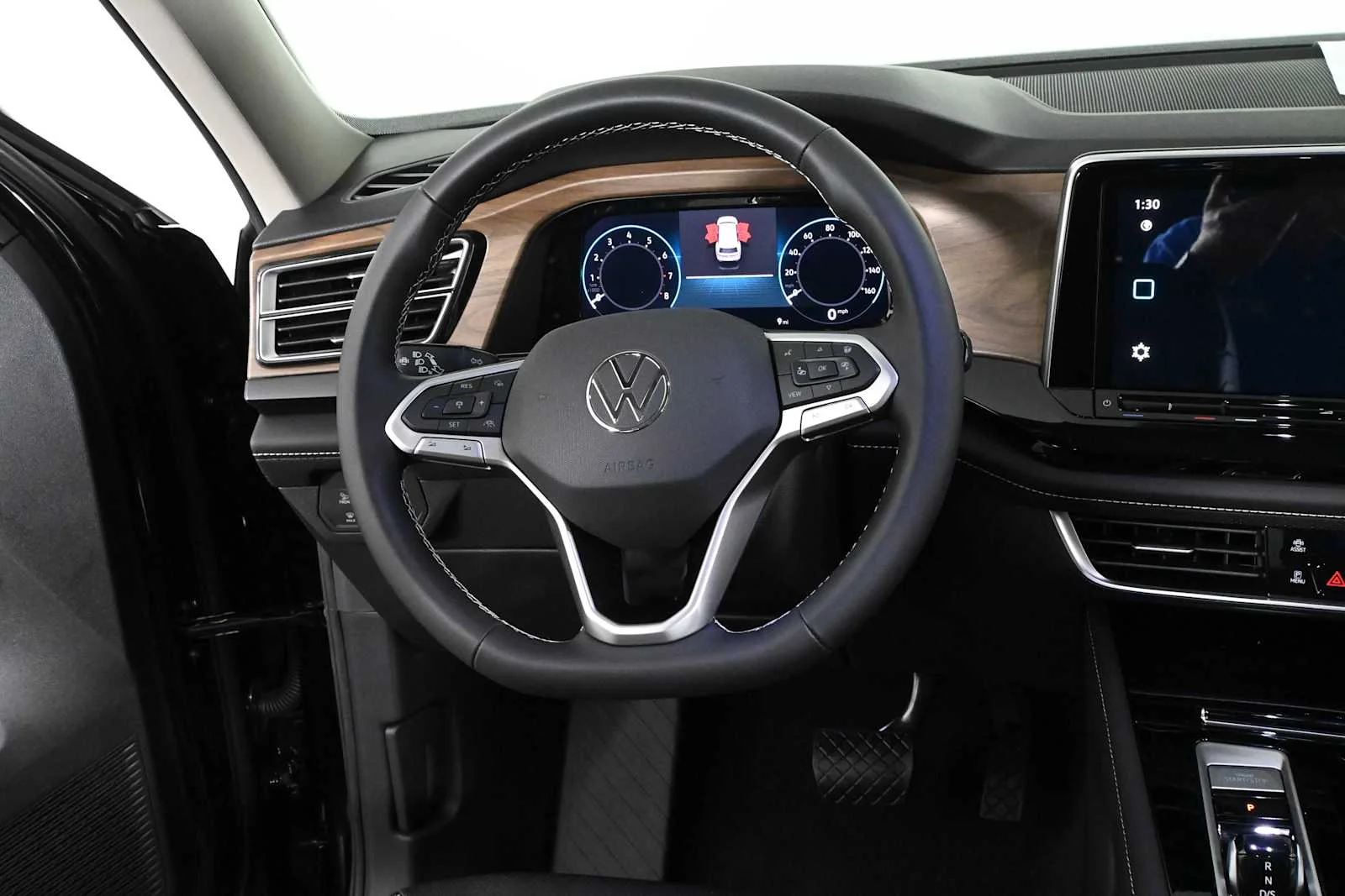 New 2026 Deep Black Pearl Volkswagen 2.0T SE w/Technology image 3