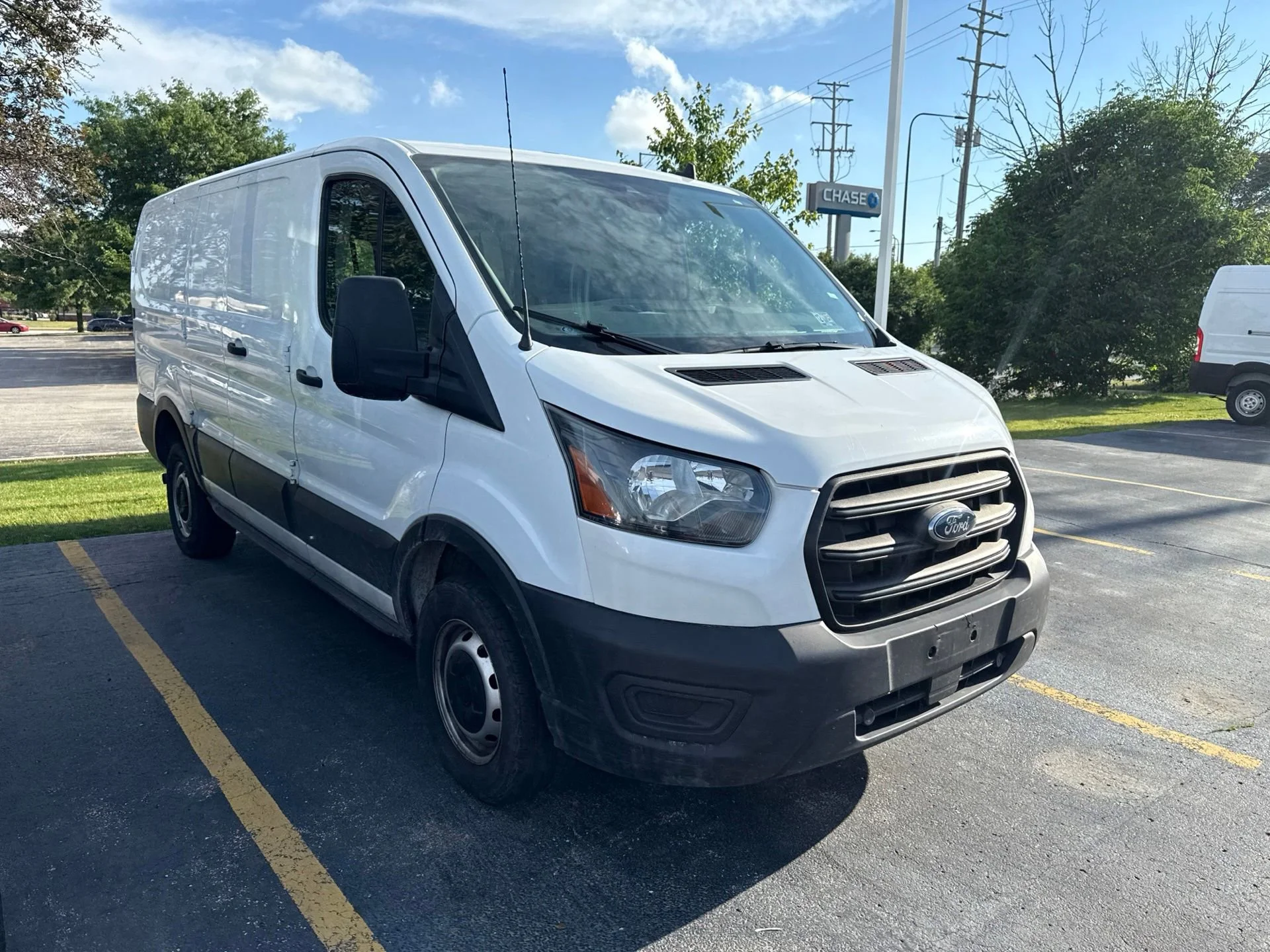 Used 2020 White Ford T250 image 5