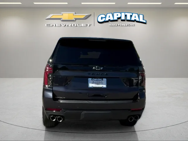 Used 2025 Gray Chevrolet Z71 image 4