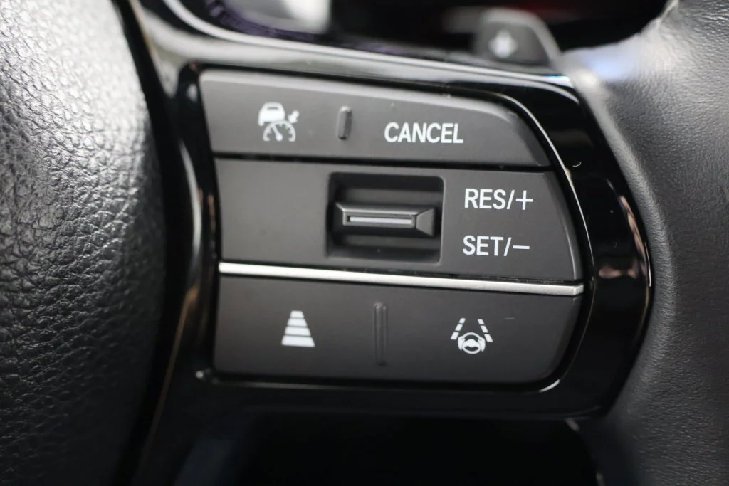 Used 2024 Sonic Gray Pearl Honda Sport image 12