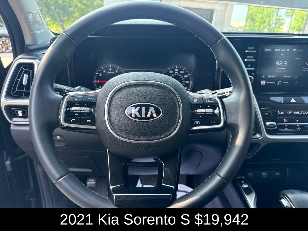 Used 2021 Ebony Black Kia S image 21