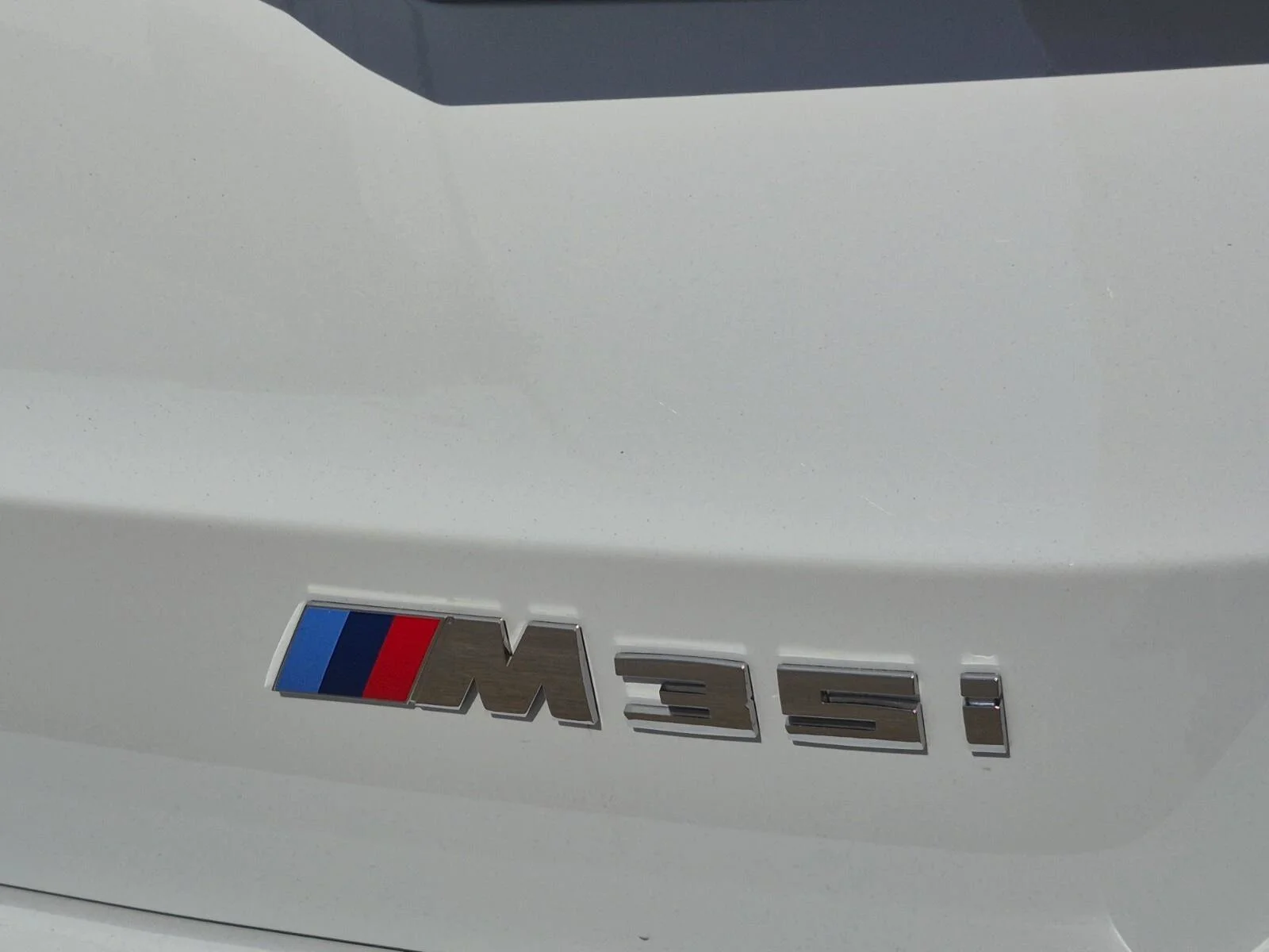 Certified Used 2026 Alpine White BMW M35i image 10