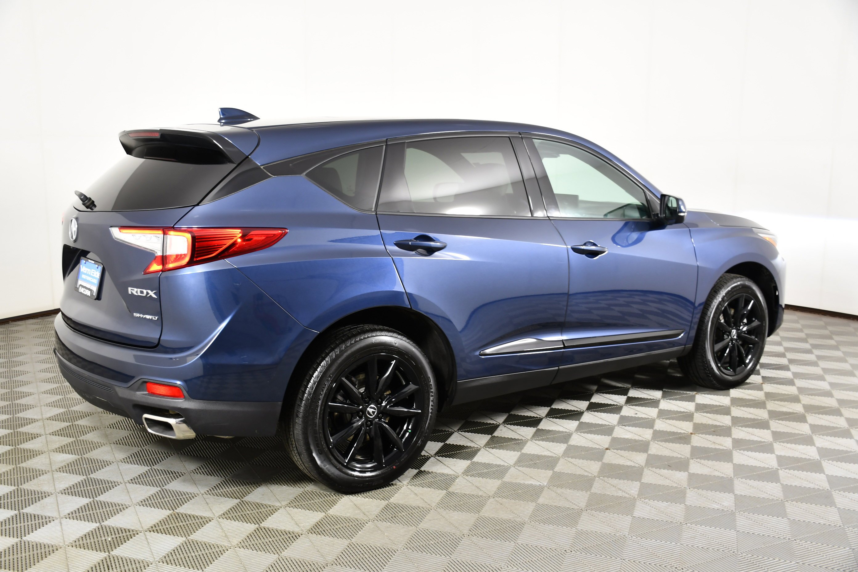 Used 2025 Canyon River Blue Metallic Acura Base image 6