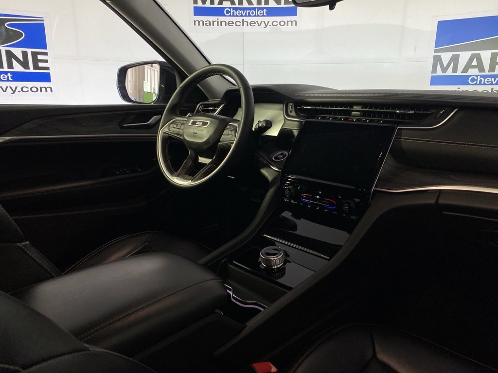 Used 2024 Black Jeep Limited 4x2 image 26