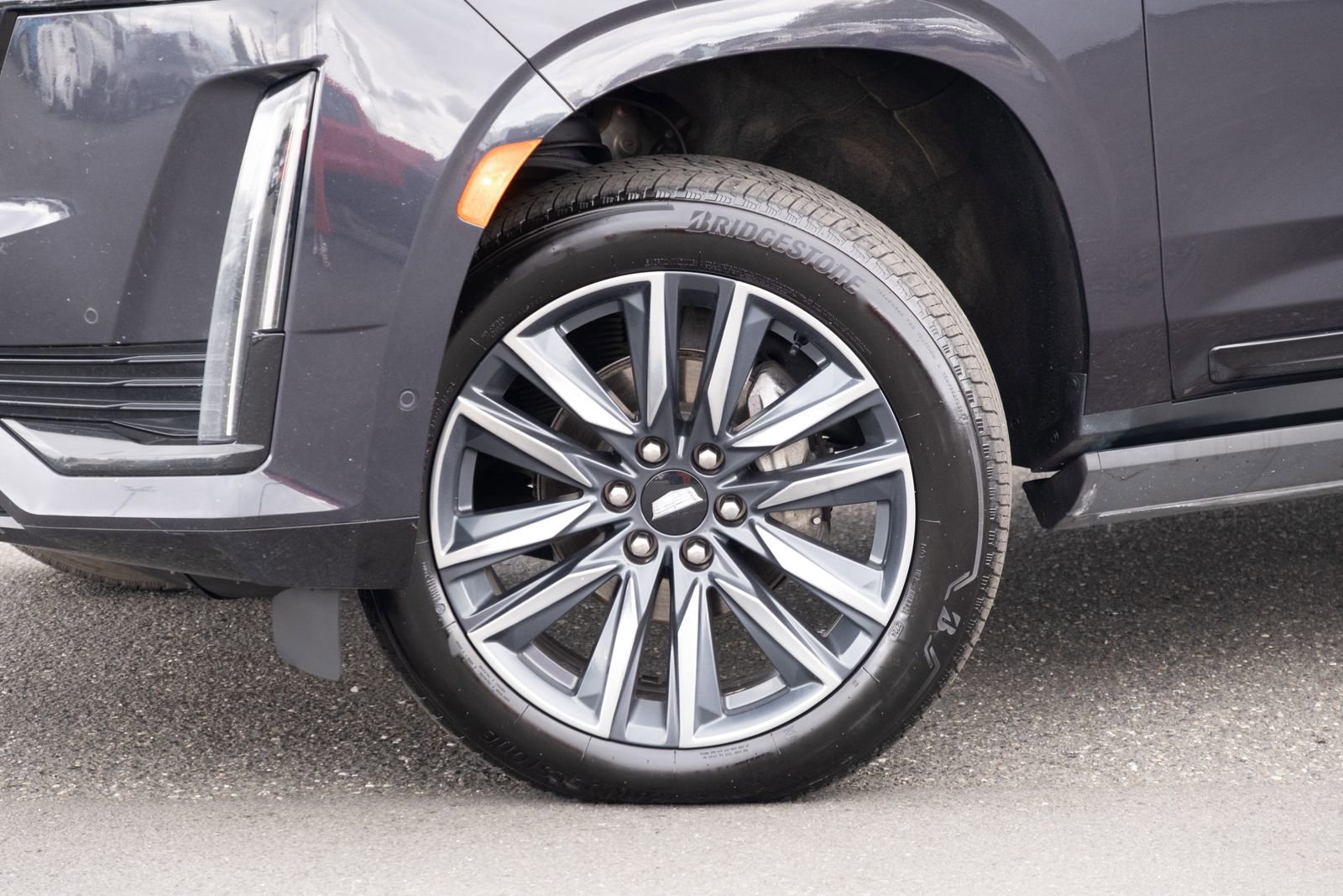 Used 2023 Galactic Gray Metallic Cadillac Sport Platinum image 30