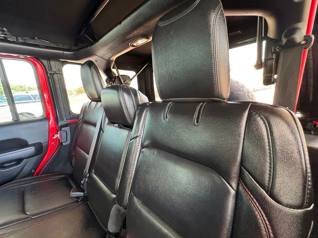 Used 2020 Red Jeep Unlimited Rubicon image 21
