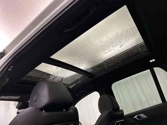 Used 2026 White BMW xDrive40i image 18
