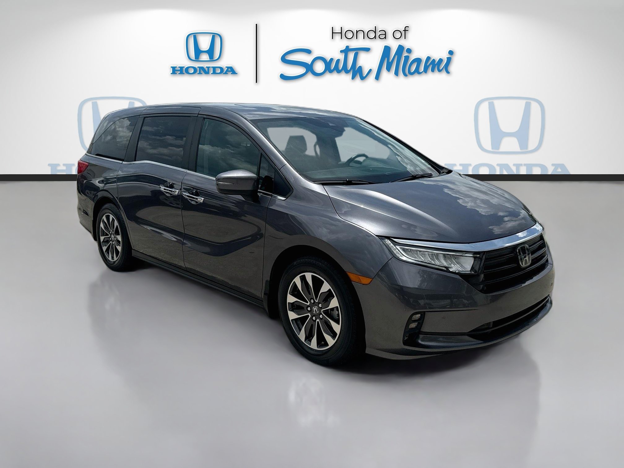 Certified Used 2024 Modern Steel Metallic Honda EX-L image 1