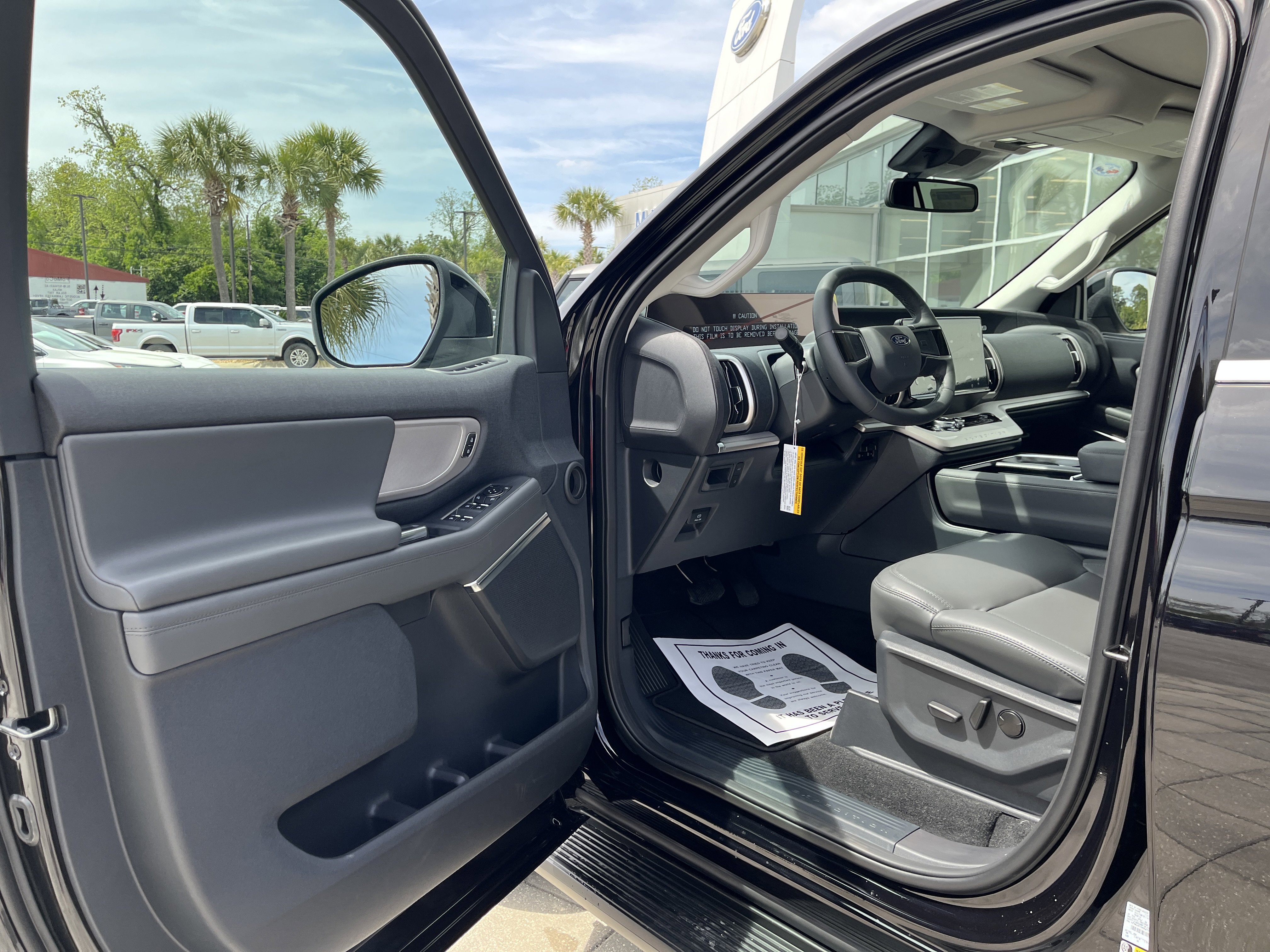 New 2026 Agate Black Metallic Ford MAX Active image 10