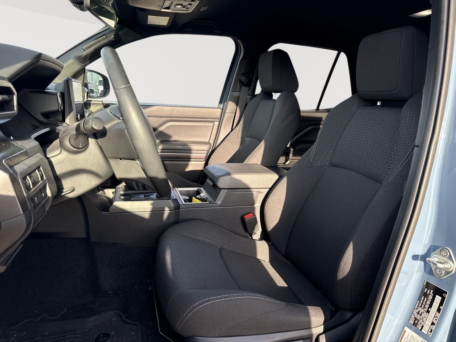 Certified Used 2025 Heritage Blue Toyota SR5 image 5