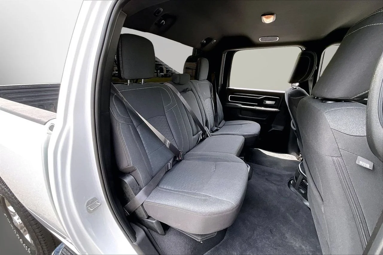 Used 2025 White Ram Big Horn image 24