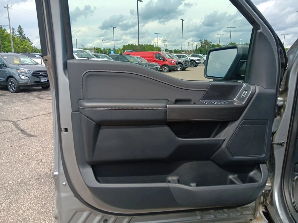 Used 2023 Iconic Silver Metallic Ford XLT image 14