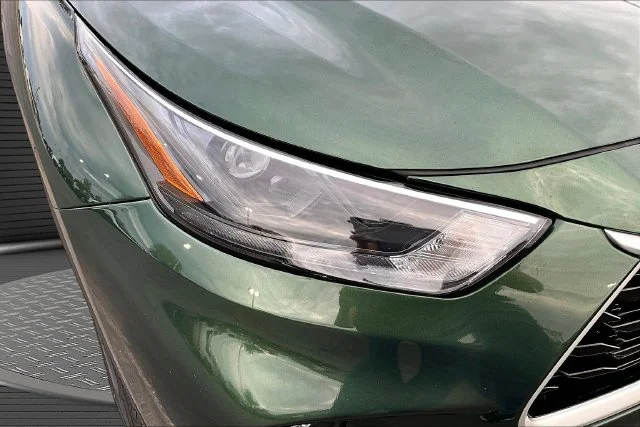 Used 2023 Green Toyota XLE image 33