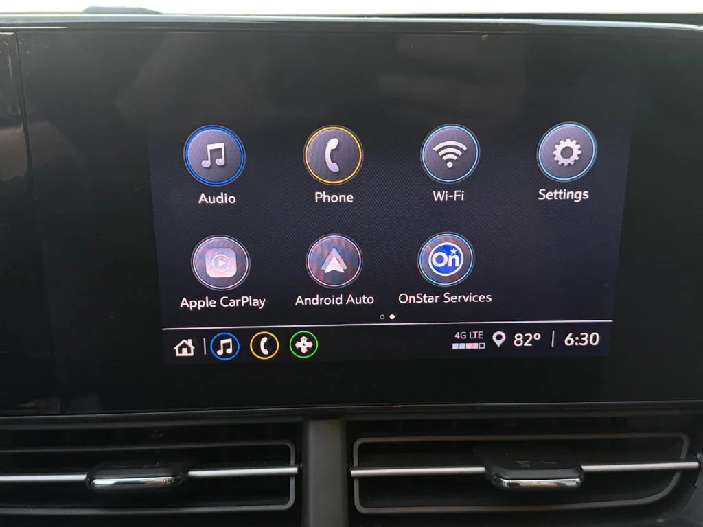 Used 2024 Summit White Chevrolet LS image 13