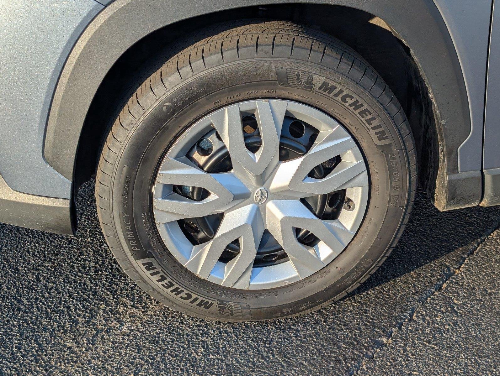 Used 2026 Celestite Toyota L image 11
