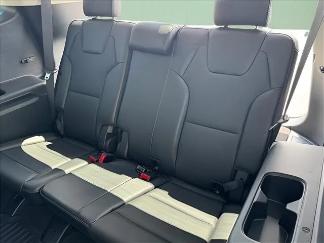 Used 2025 Gray Kia S image 15