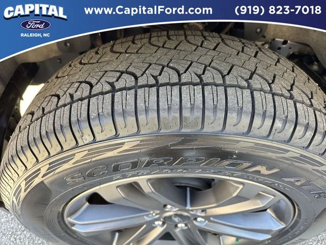 Used 2023 White Ford XLT image 14