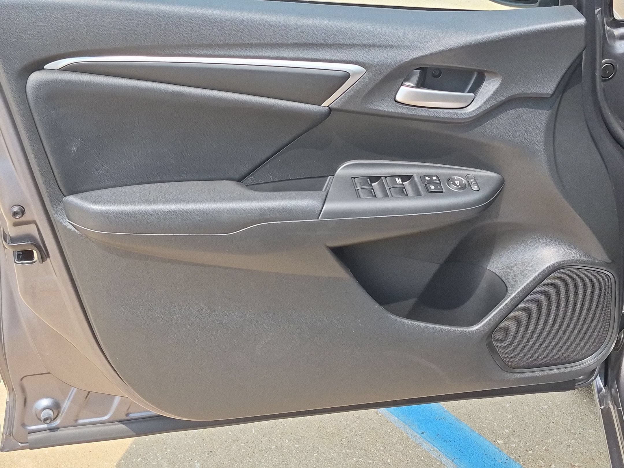 Certified Used 2017 Gray Honda EX-L image 12