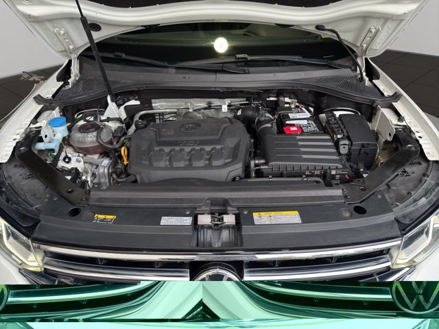 Used 2022 White Volkswagen SEL R-Line image 22