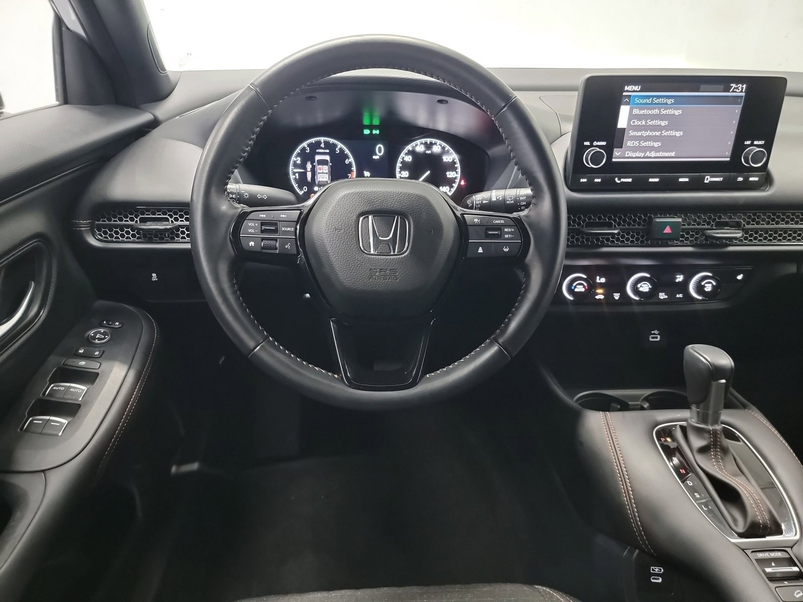 2025 Honda HR-V Sport - Photo 16