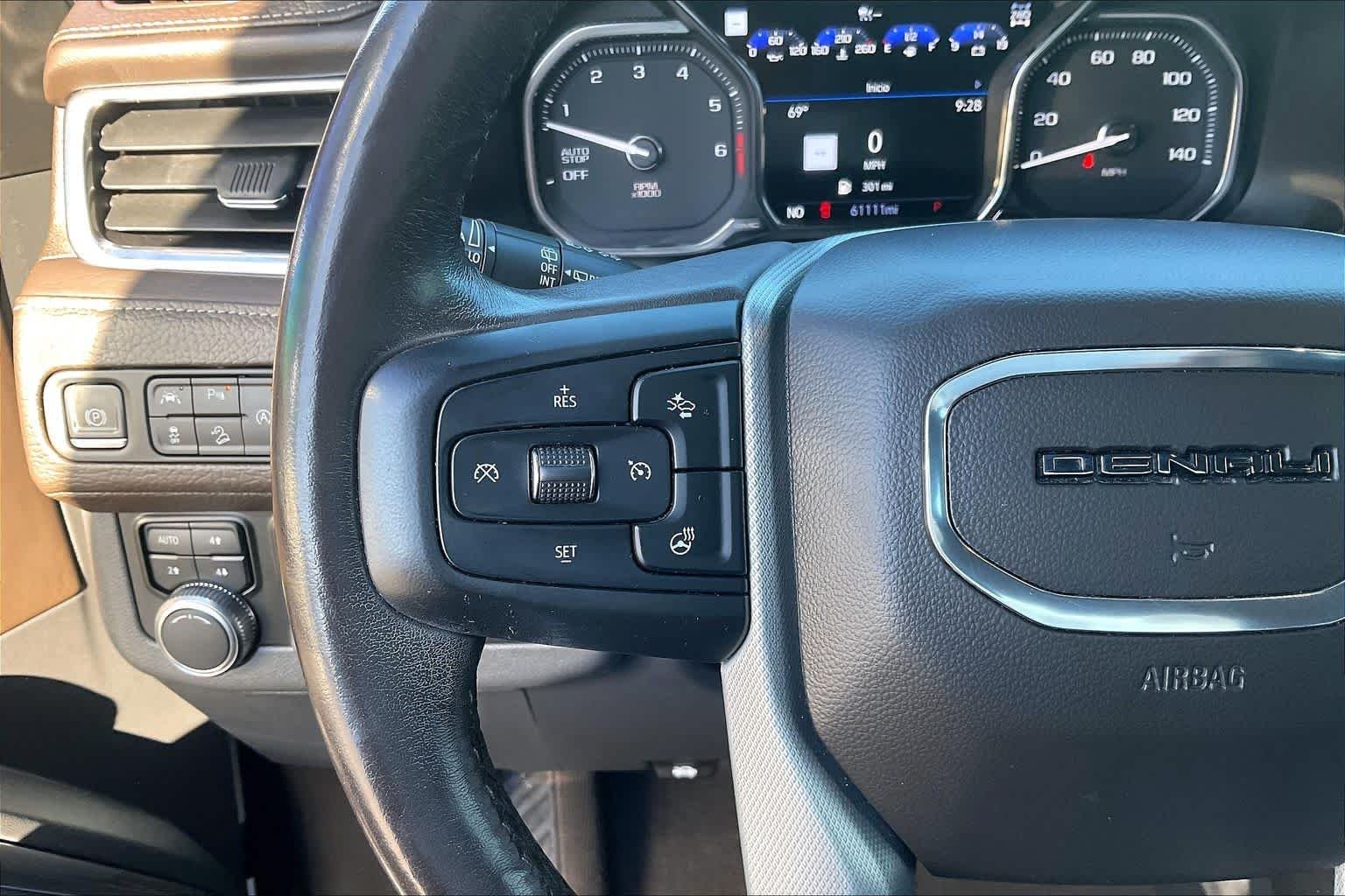 2021 GMC Yukon Denali - Photo 69