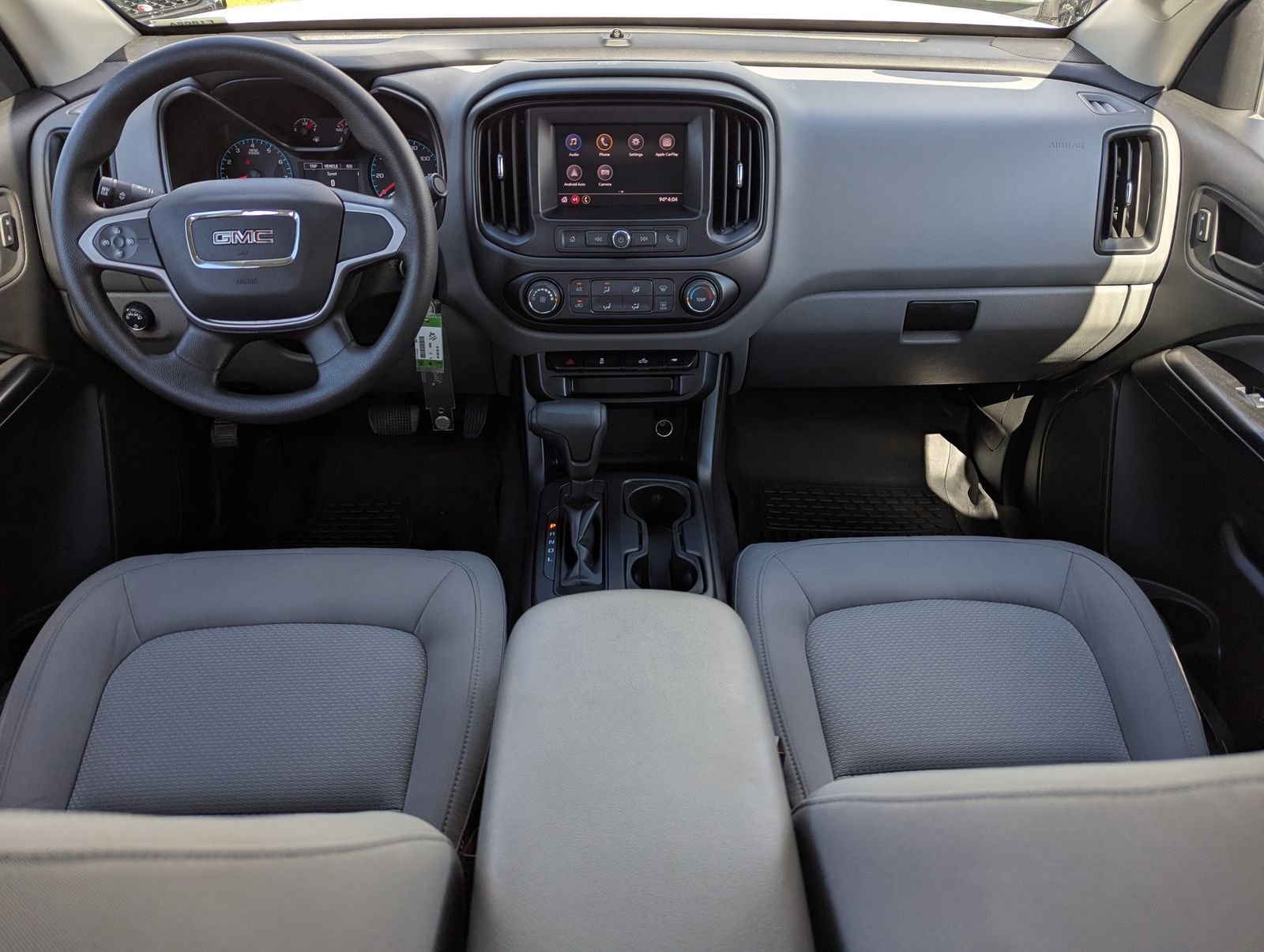 Used 2020 Summit White GMC Base image 15