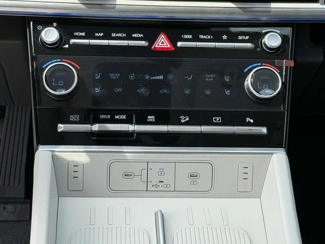 2026 Hyundai Santa Fe Calligraphy - Photo 22