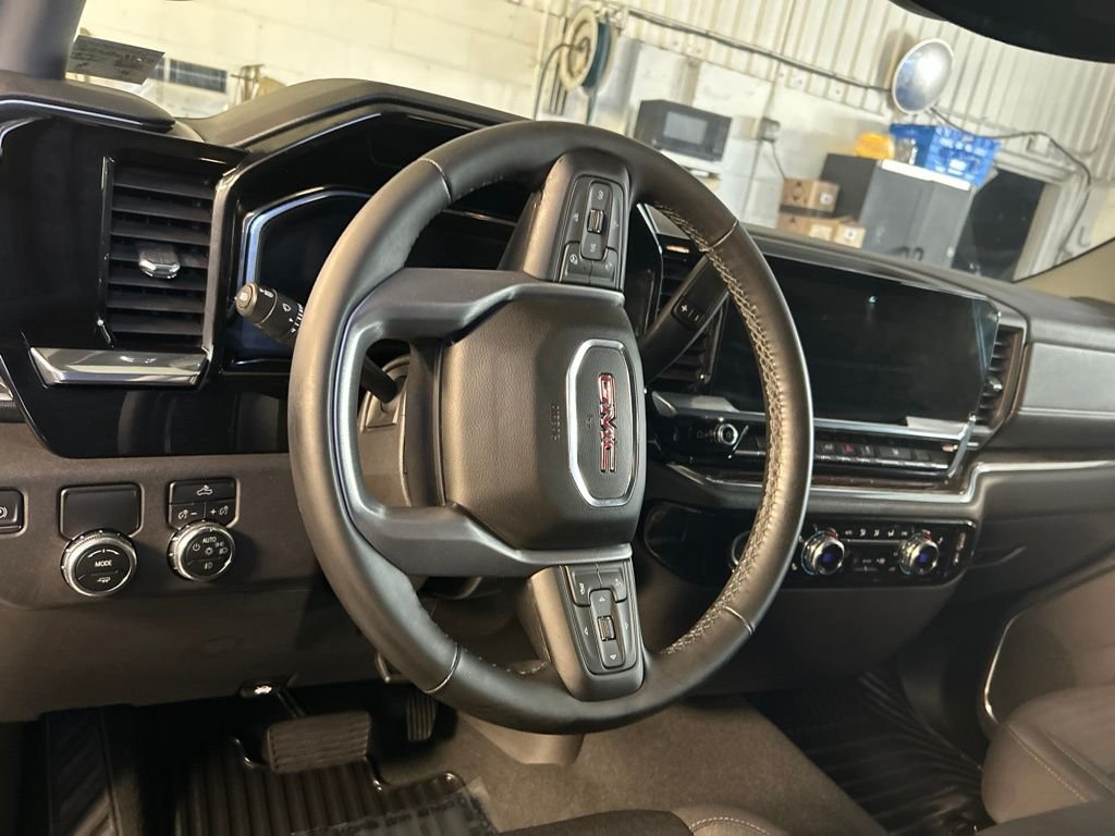 Used 2023 Blue GMC Elevation image 15