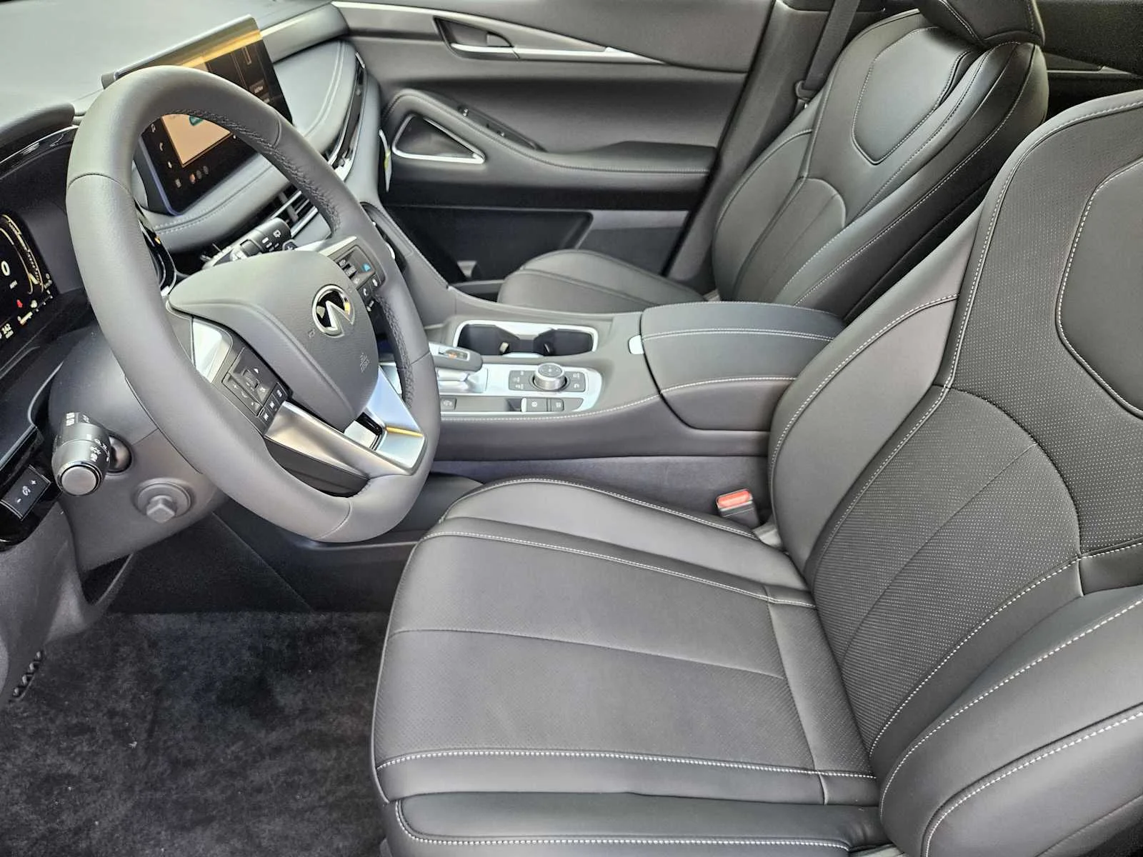 New 2027 MINERAL BLACK INFINITI Sport AWD image 8