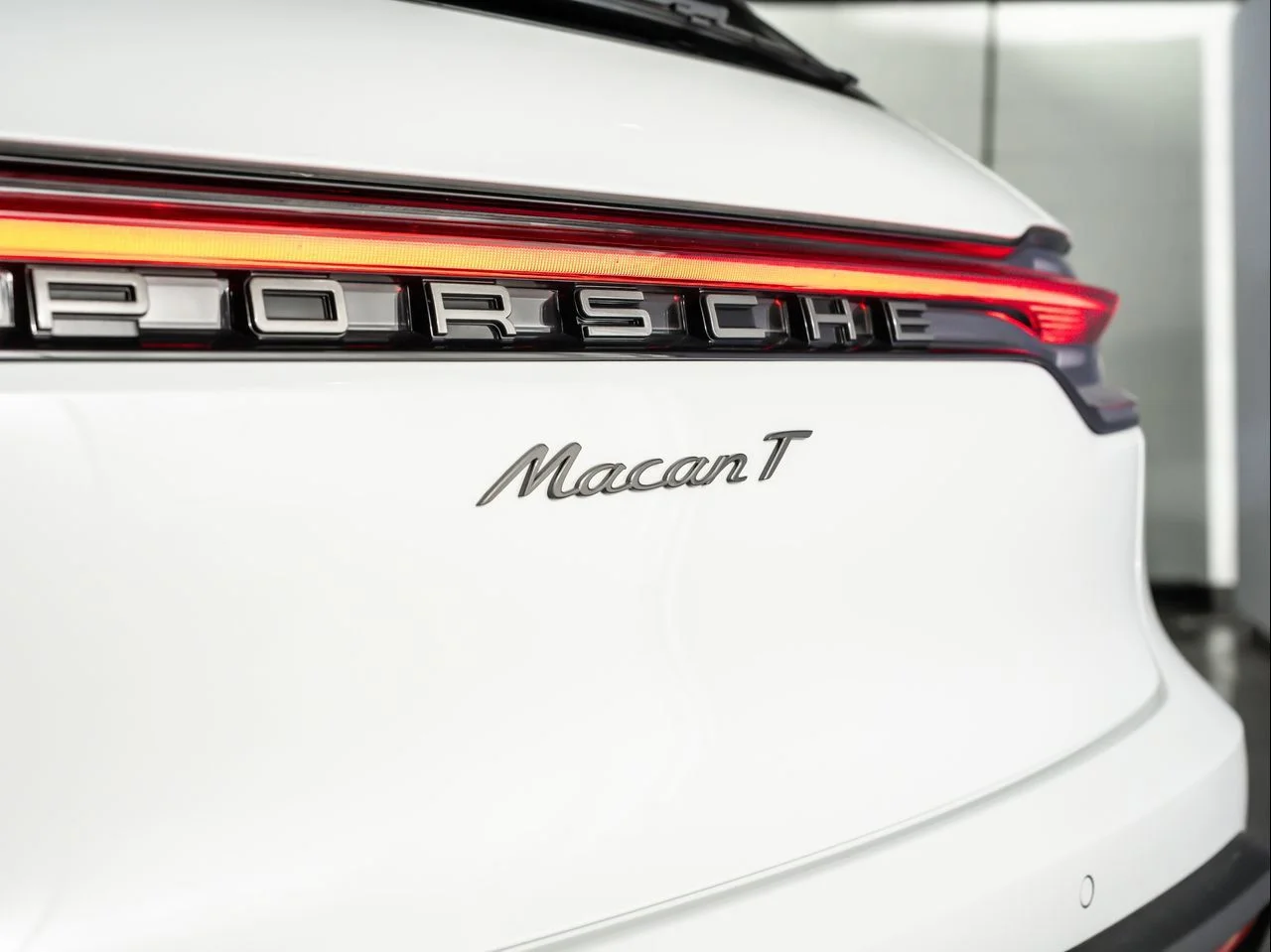 Used 2026 White Porsche  image 31