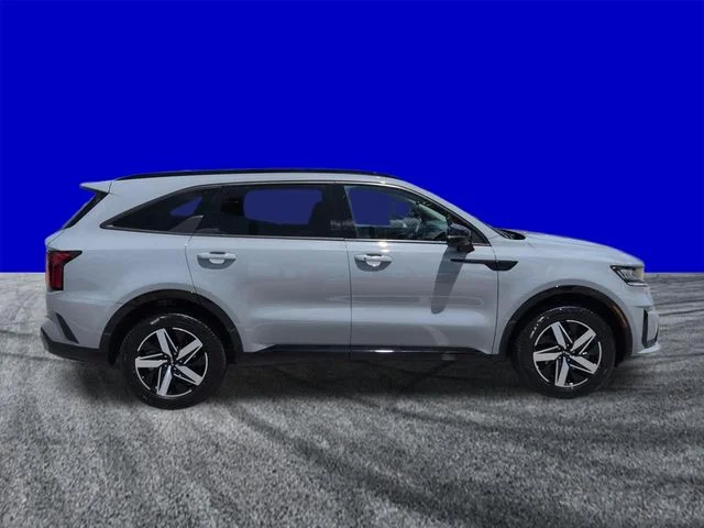 Certified Used 2022 Wolf Gray Kia EX image 3