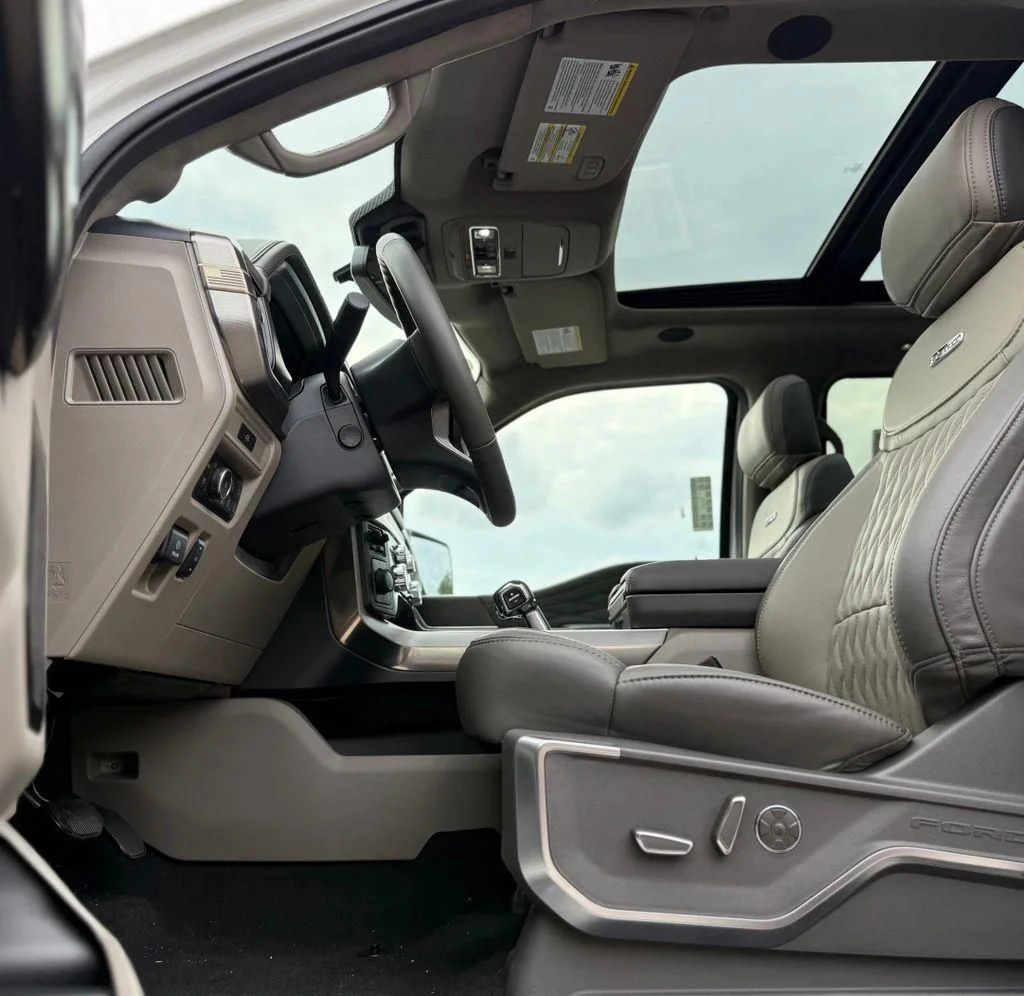 New 2026 Star White Metallic Tri-Coat Ford Platinum® image 16