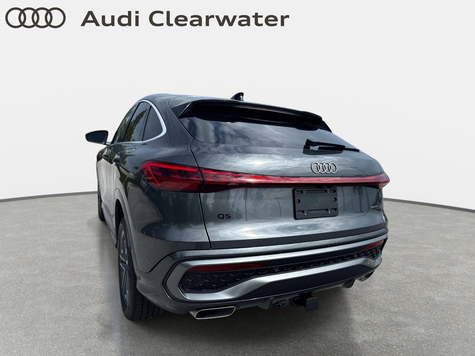 New 2026 Daytona Gray Pearl Effect Audi Premium image 8