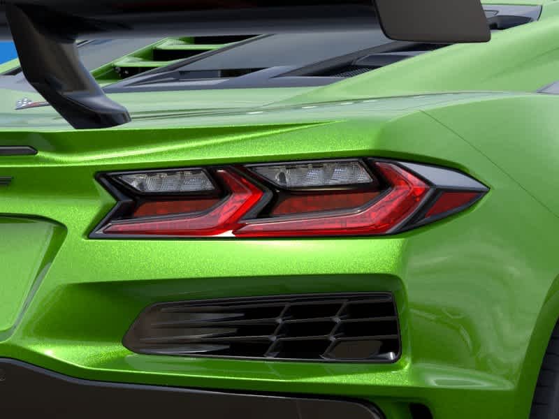 New 2026 Roswell Green Metallic Chevrolet 3LZ image 11