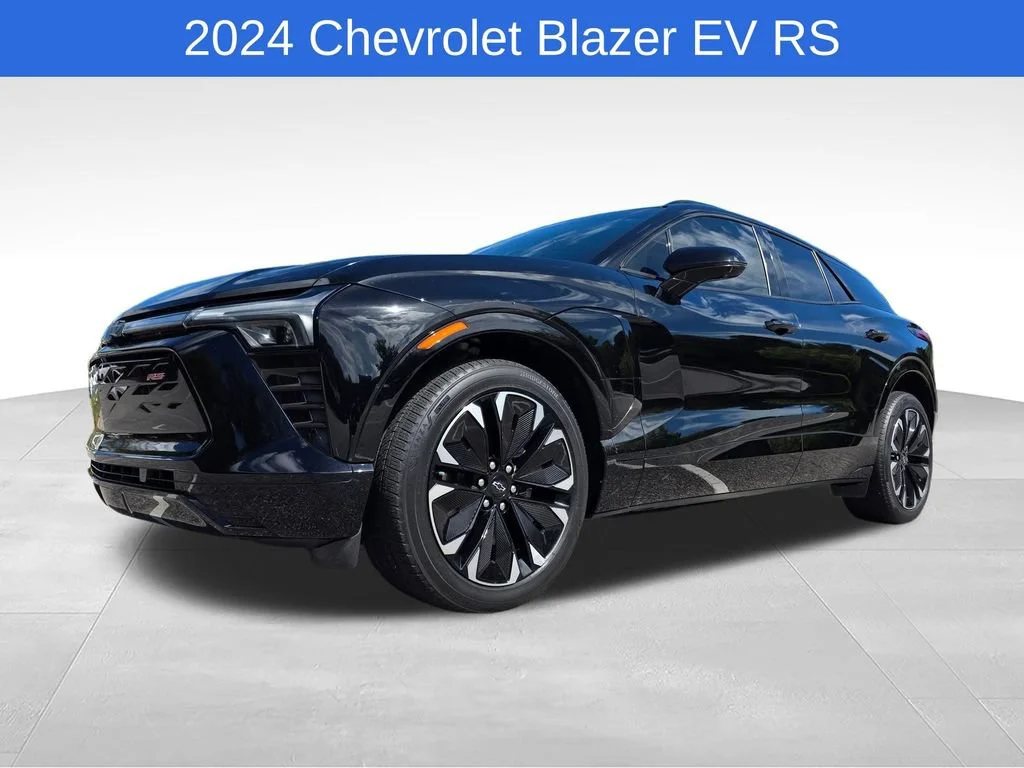 Used 2024 Black Chevrolet RS image 10