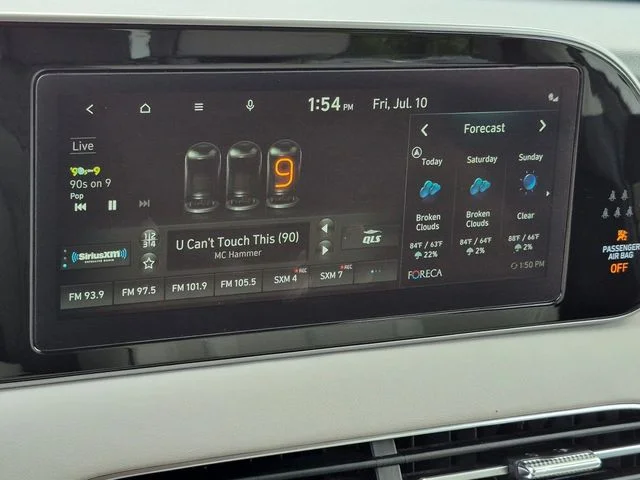 Used 2021 White Hyundai Limited image 18