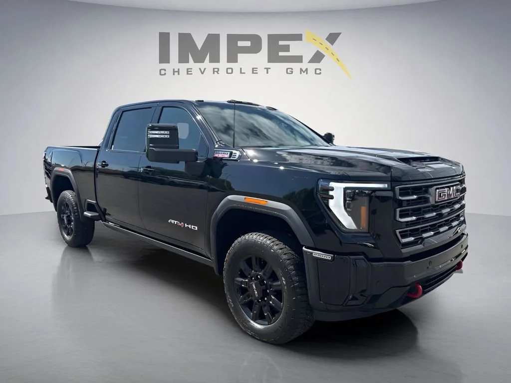 Used 2026 Onyx Black GMC AT4 image 7