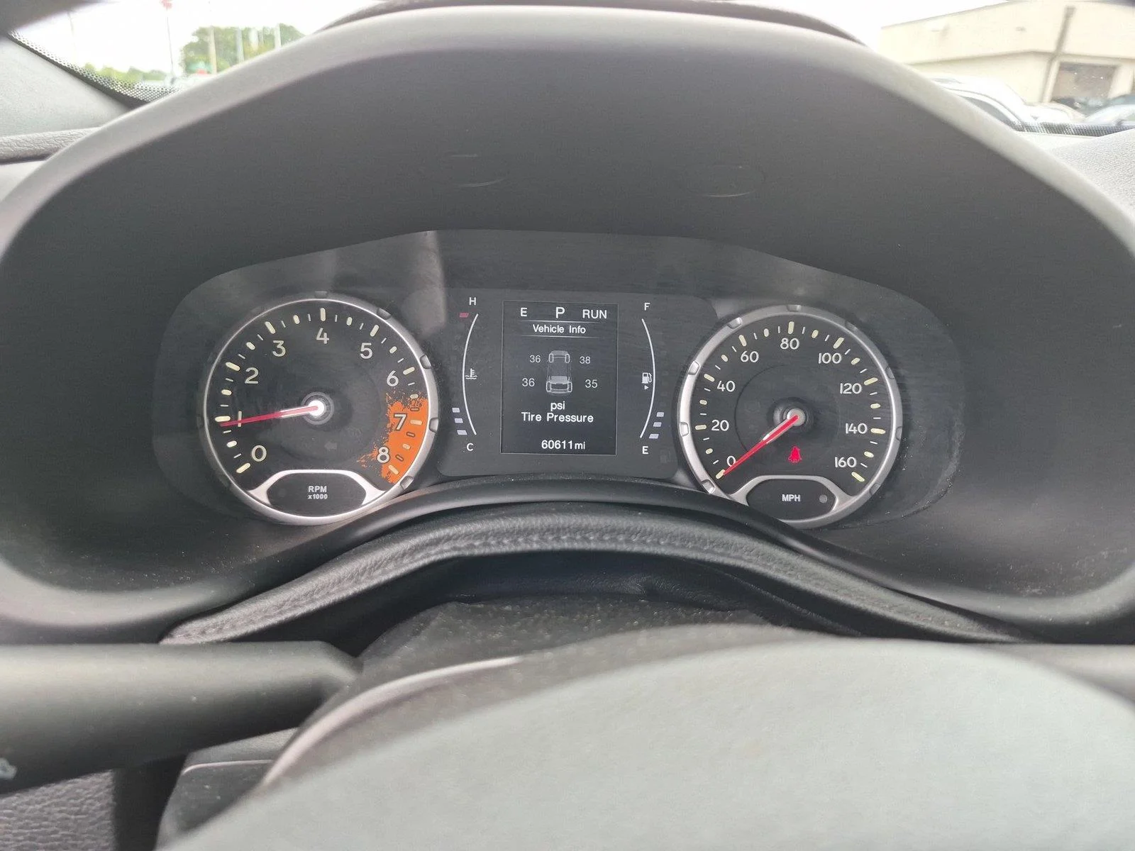 Used 2018 Glacier Metallic Jeep Sport image 21
