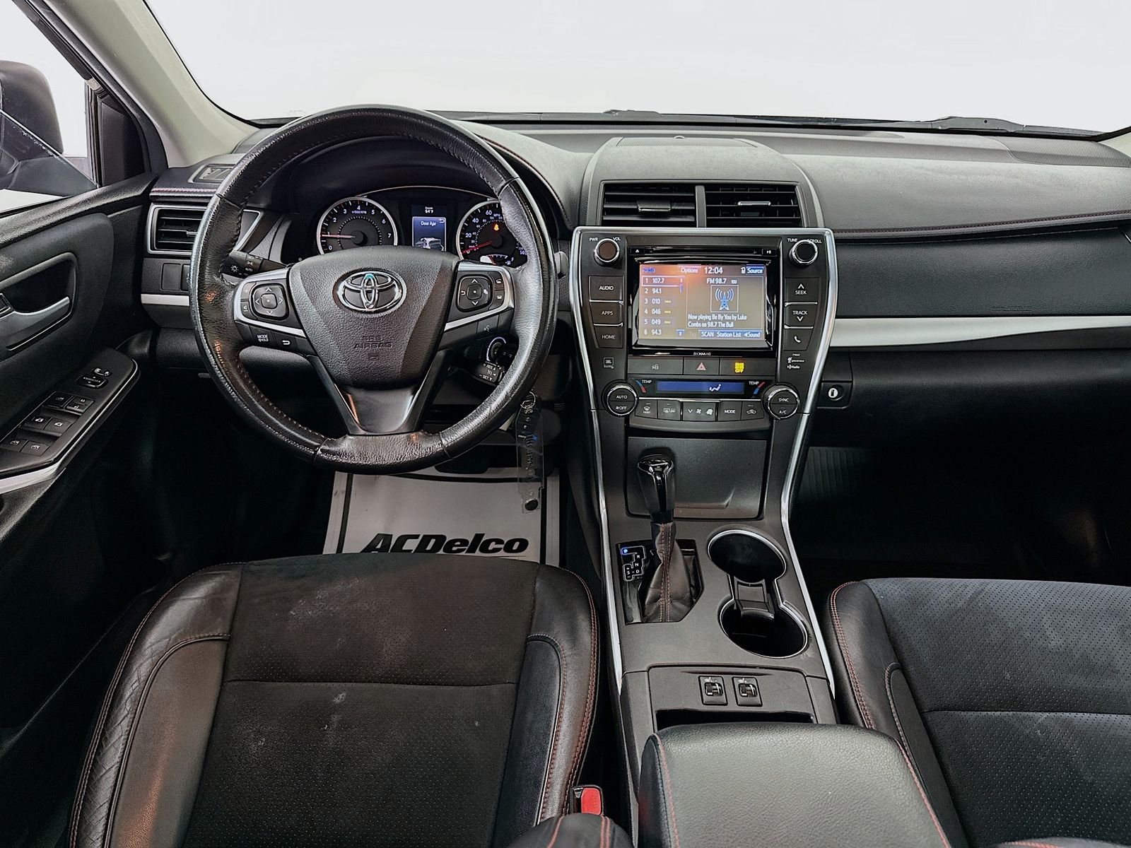 Used 2017 Midnight Black Metallic Toyota XSE image 23