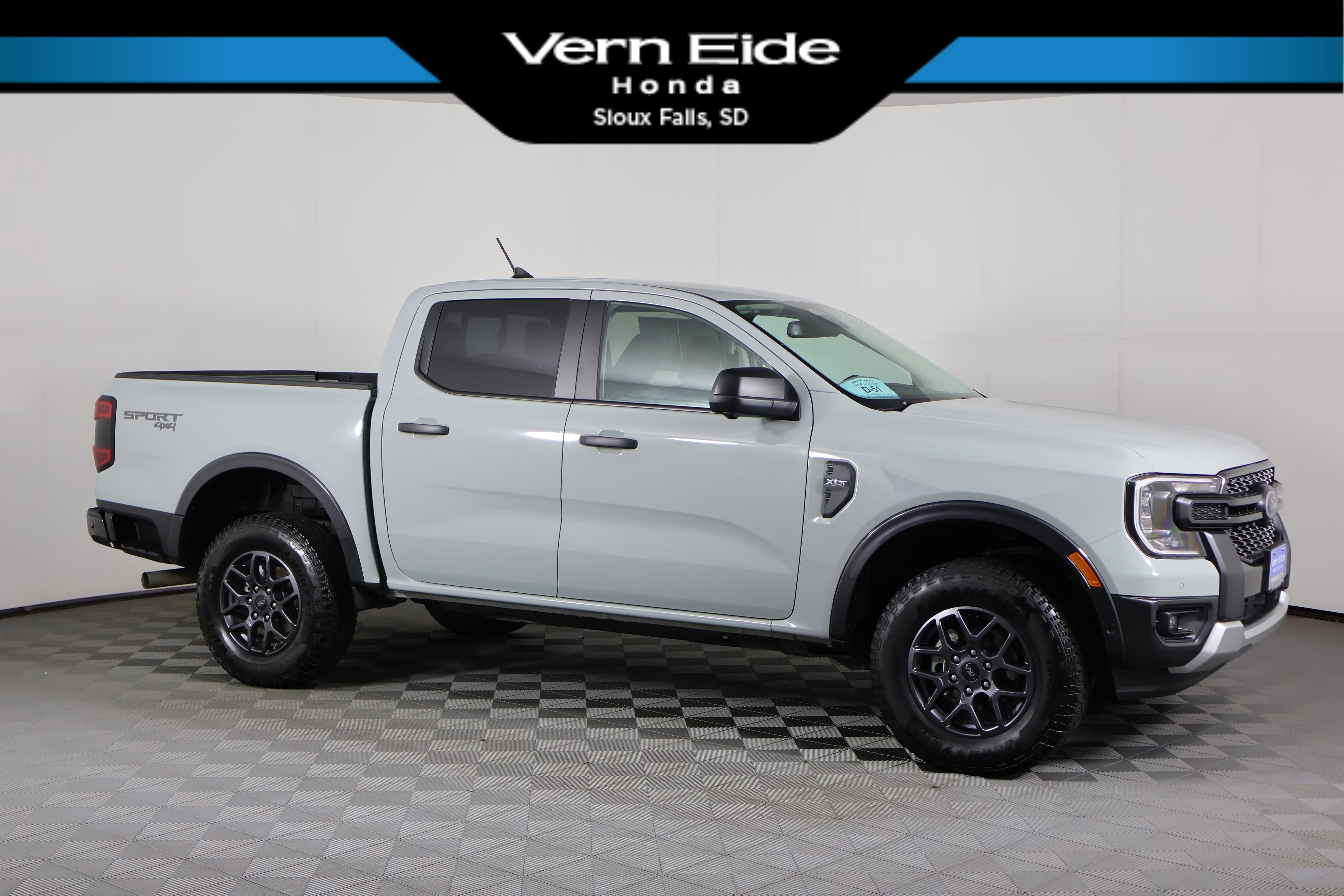 2024 Ford Ranger XLT 4x4 SuperCrew 5' Box's photo