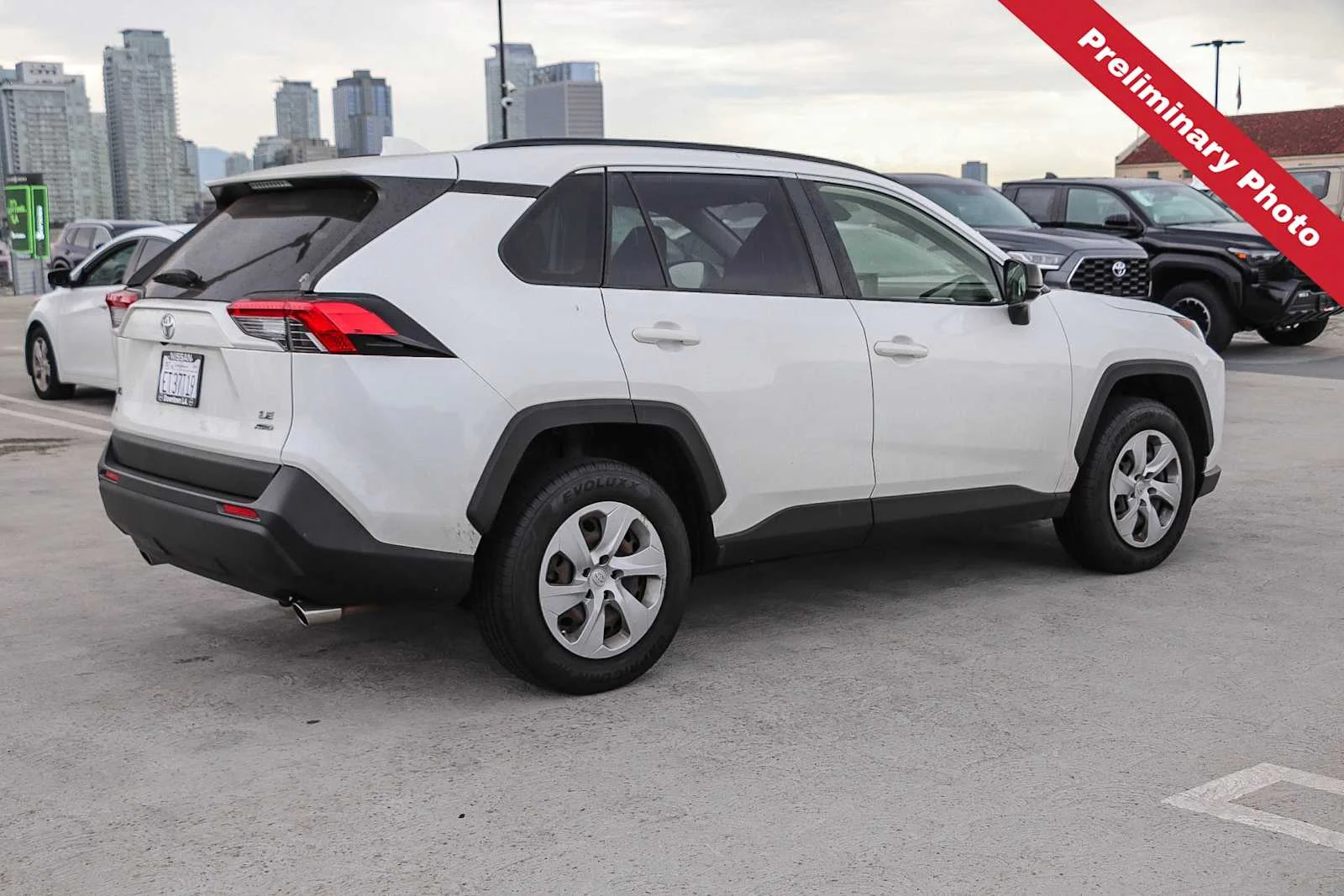 Used 2019 Super White Toyota LE image 6