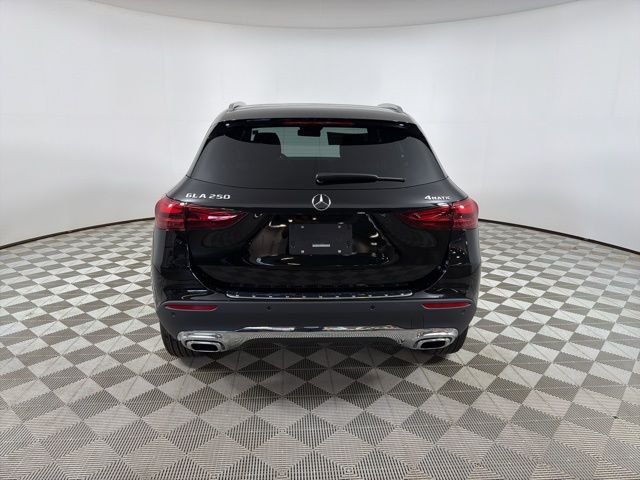 New 2026 Night Black Mercedes-Benz GLA 250 image 6