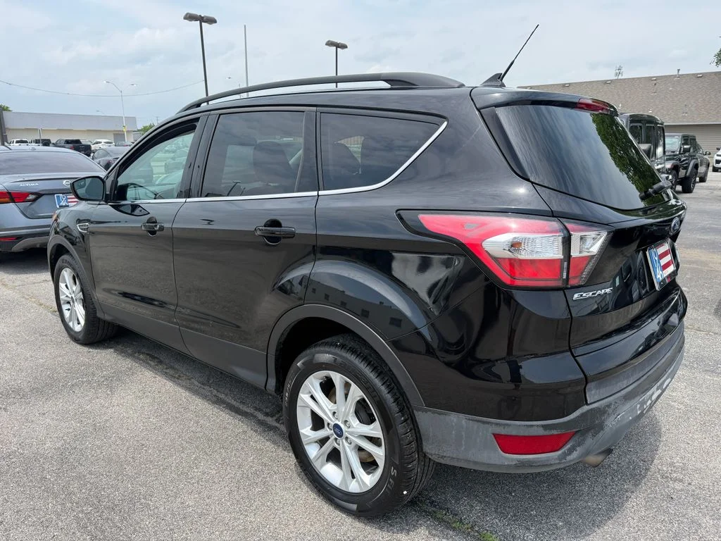Used 2018 Black Ford SE image 6